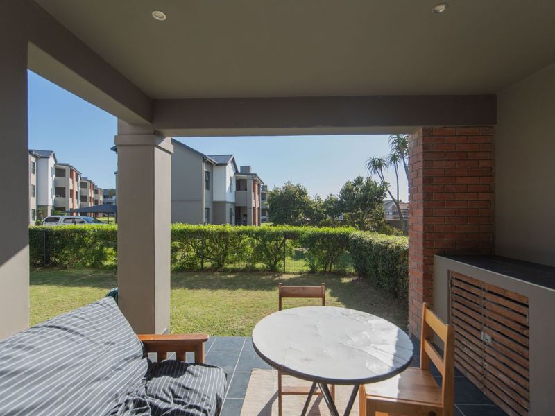 Apartment For Sale in Pinelands - Photo 2