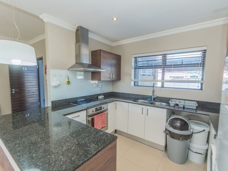 Apartment For Sale in Pinelands - Photo 8