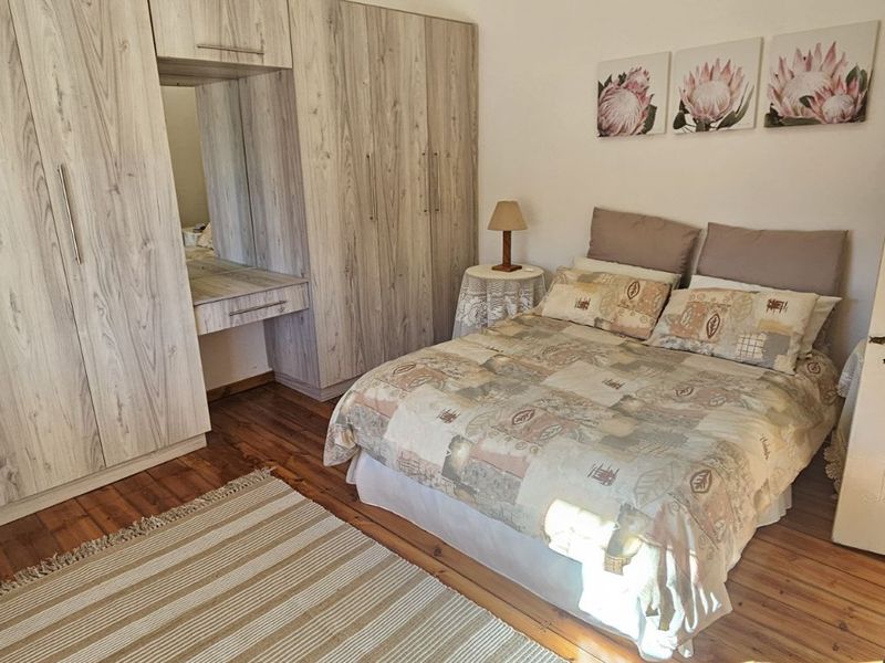 House For Sale in Steytlerville Central - Photo 6