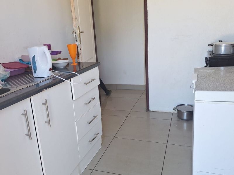 House For Sale in Mmabatho - Photo 3