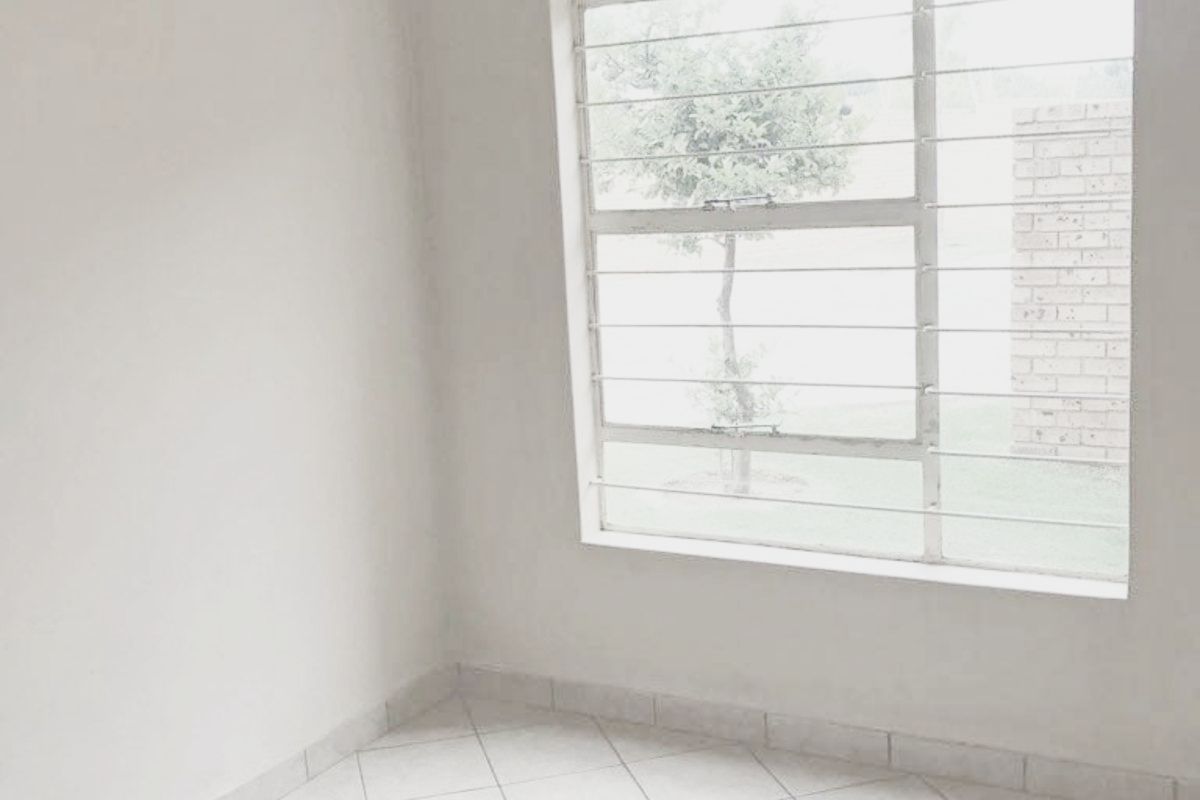 Apartment For Sale in Raslouw AH - Photo 2