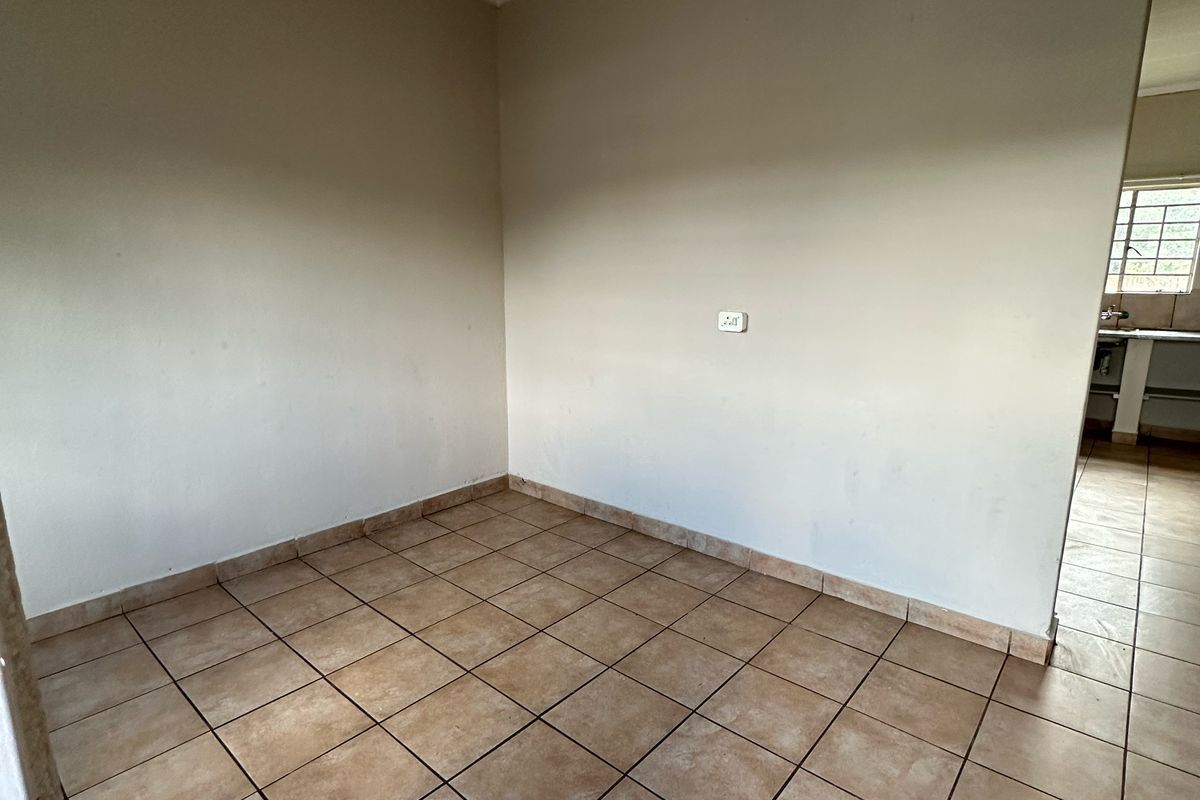 Apartment For Sale in Ermelo Central - Photo 3