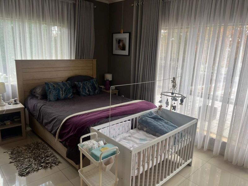 House For Sale in Volksrust Central - Photo 8