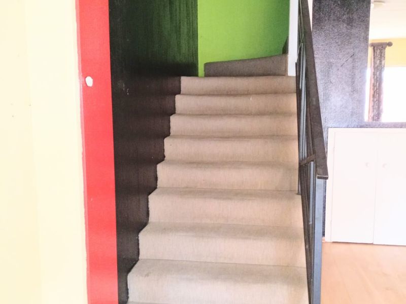 Townhouse For Sale in Windsor East - Photo 6