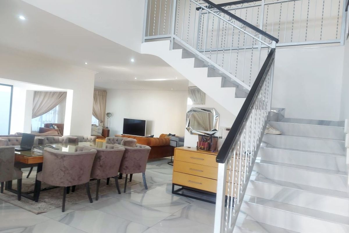 House For Sale in Willow Acres - Photo 3