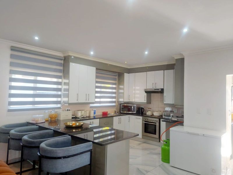 House For Sale in Willow Acres - Photo 8