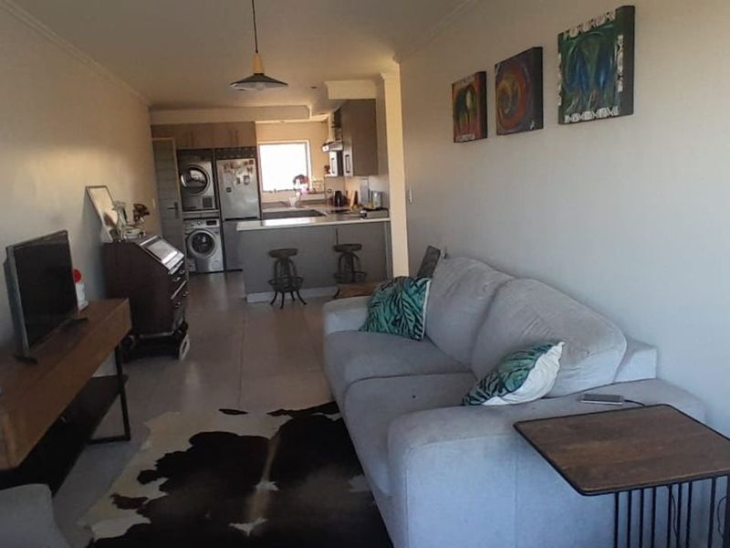 Apartment For Sale in Hansmoeskraal AH - Photo 7