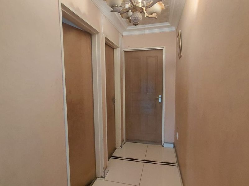 House For Sale in African Jewel - Photo 7