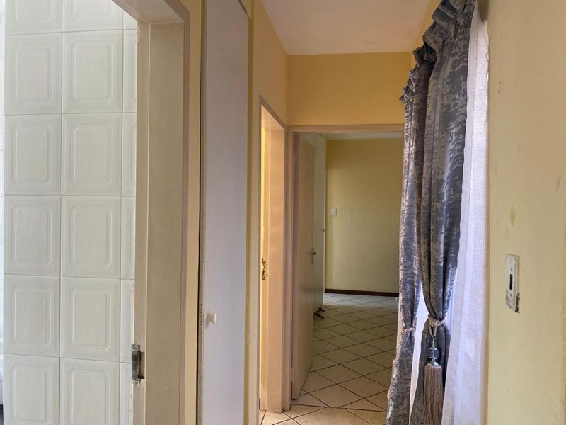 Apartment For Sale in Primrose - Photo 9