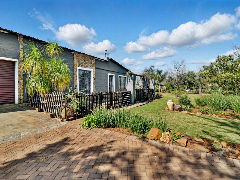 House For Sale in Grootfontein Country Estates - Photo 7