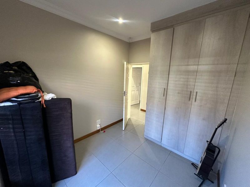 Townhouse For Sale in Terra Nova - Photo 10