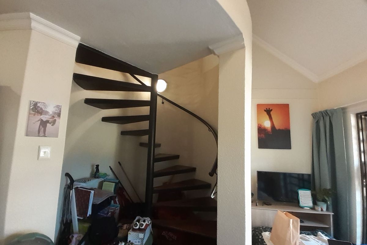 Apartment For Sale in Hatfield - Photo 4