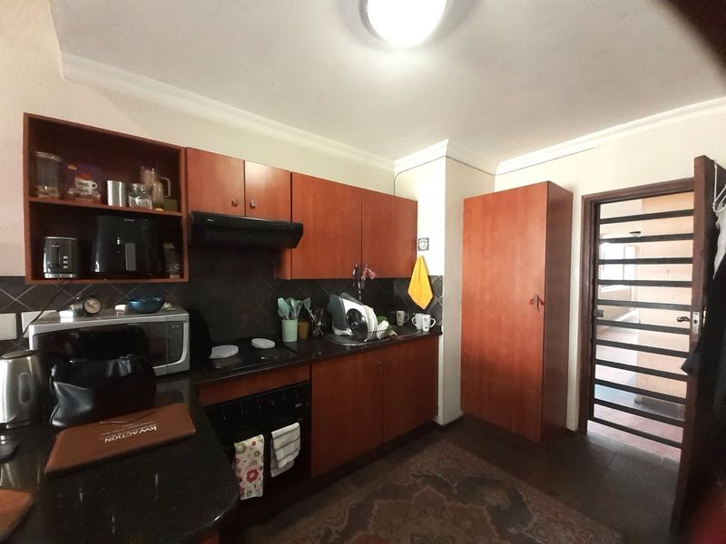 Apartment For Sale in Hatfield - Photo 5