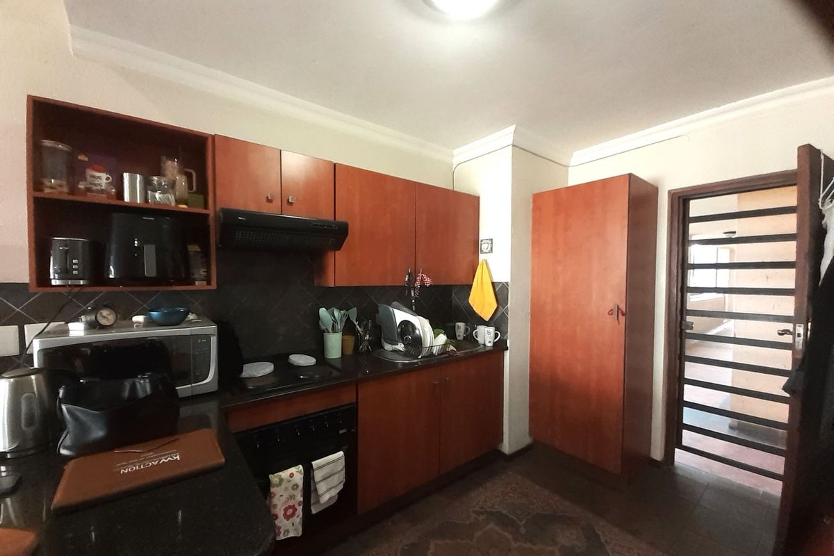 Apartment For Sale in Hatfield - Photo 5