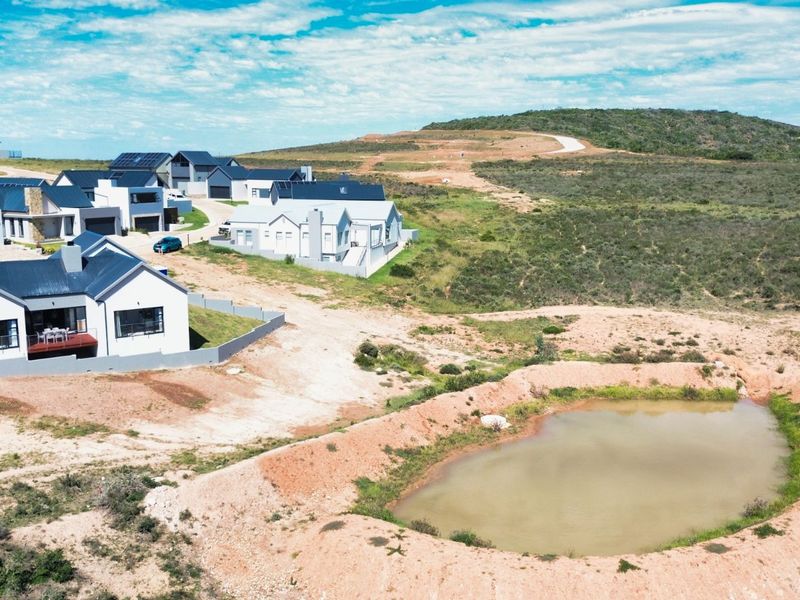 House For Sale in Outeniquasbosch - Photo 2