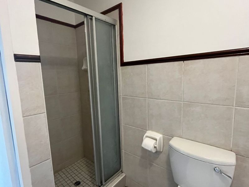 Apartment For Sale in Die Hoewes - Photo 9