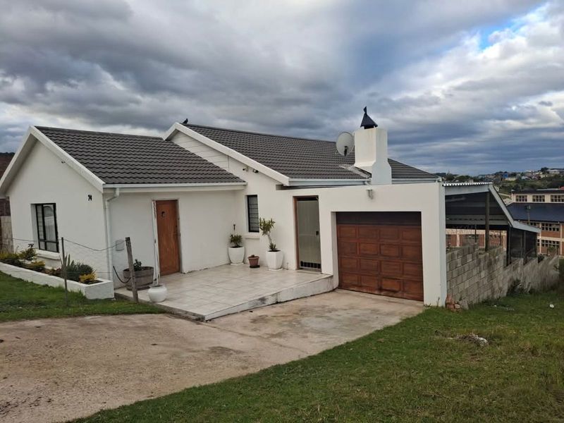 House For Sale in Wolwedans - Photo 2