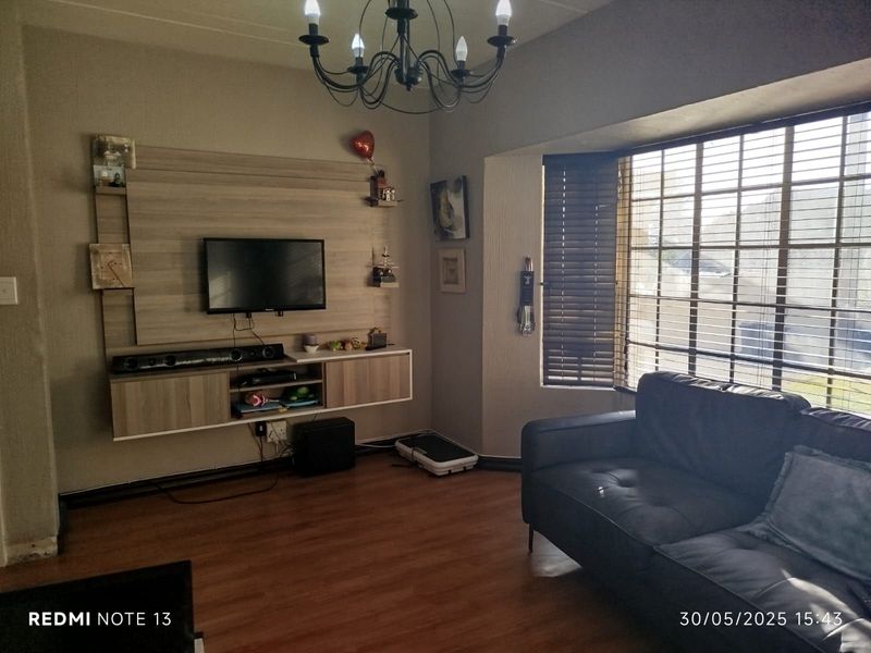 House For Sale in Northwold Gardens - Photo 8