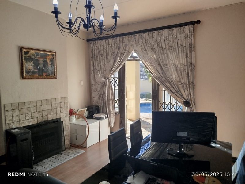 House For Sale in Northwold Gardens - Photo 10