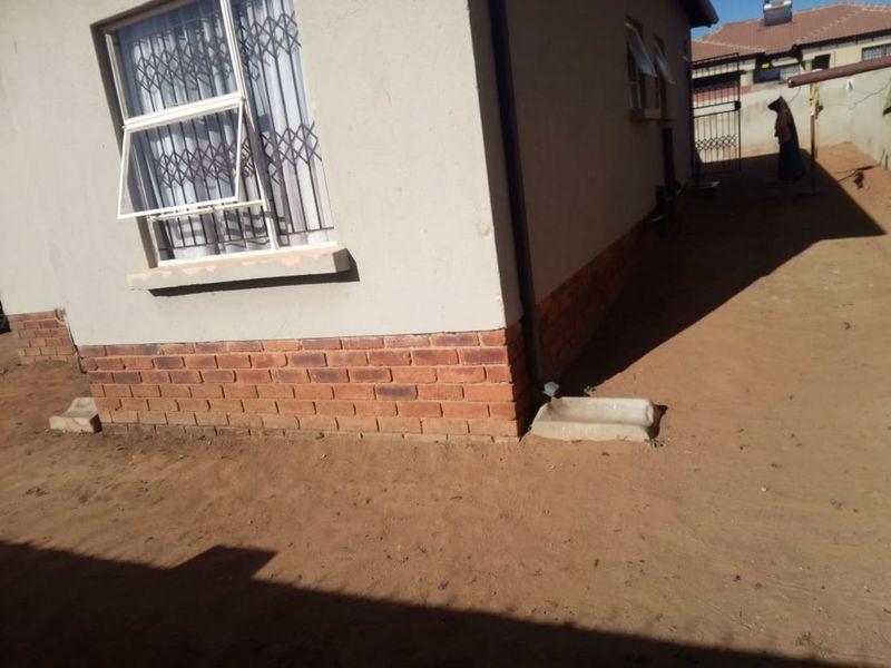 House For Sale in Southern Gateway - Photo 9