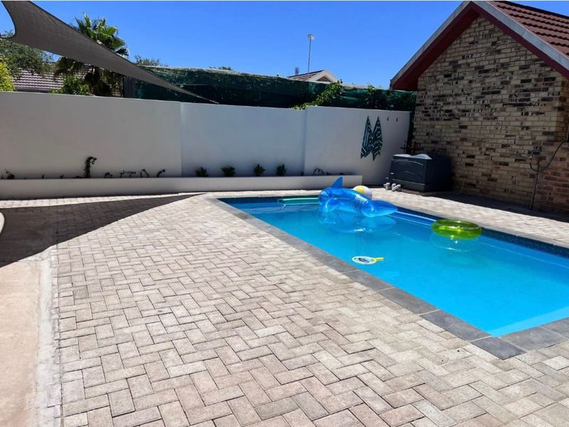 House For Sale in Bloemhof Central - Photo 4