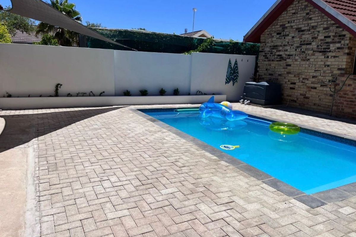 House For Sale in Bloemhof Central - Photo 4