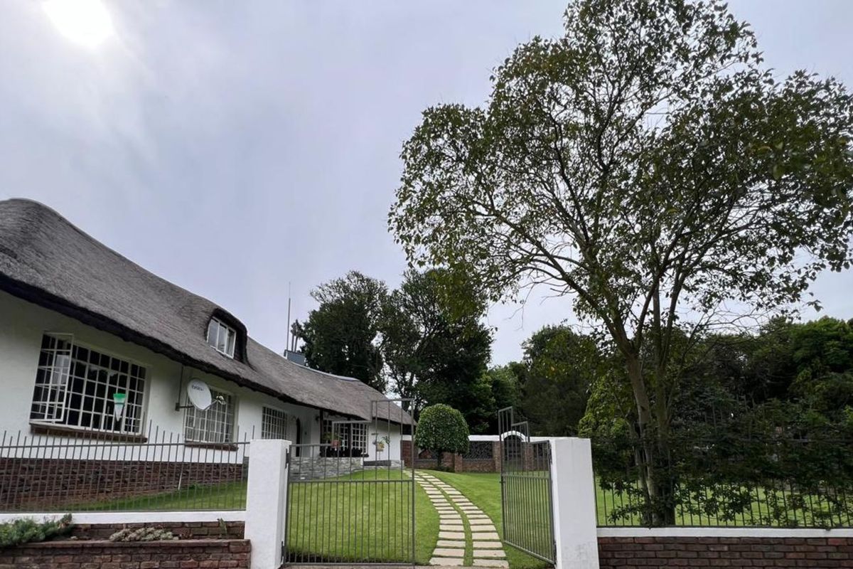 House For Sale in Volksrust Central - Photo 3