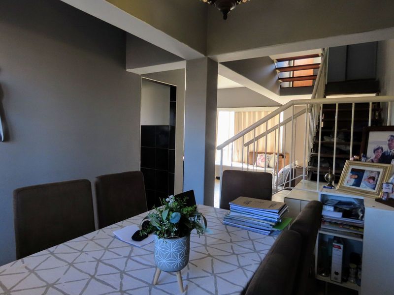 Apartment For Sale in Potchefstroom Central - Photo 6