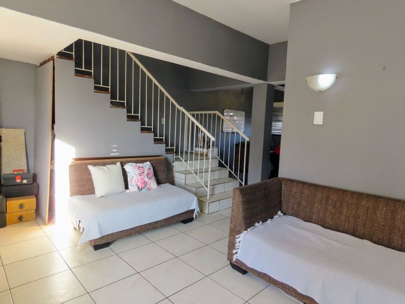 Apartment For Sale in Potchefstroom Central - Photo 10