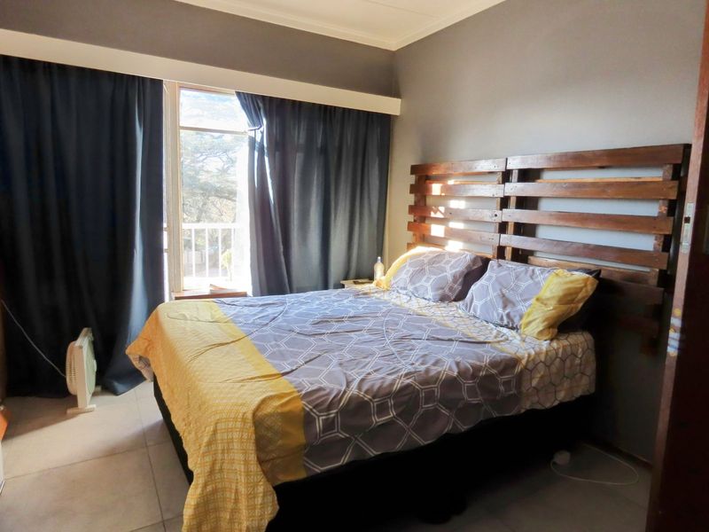 Apartment For Sale in Potchefstroom Central - Photo 4