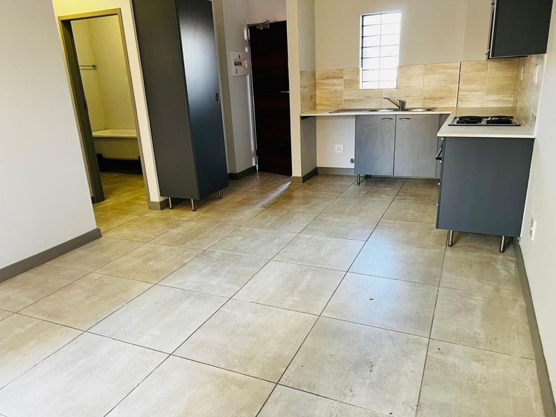 Apartment For Sale in Blue Hills AH - Photo 2