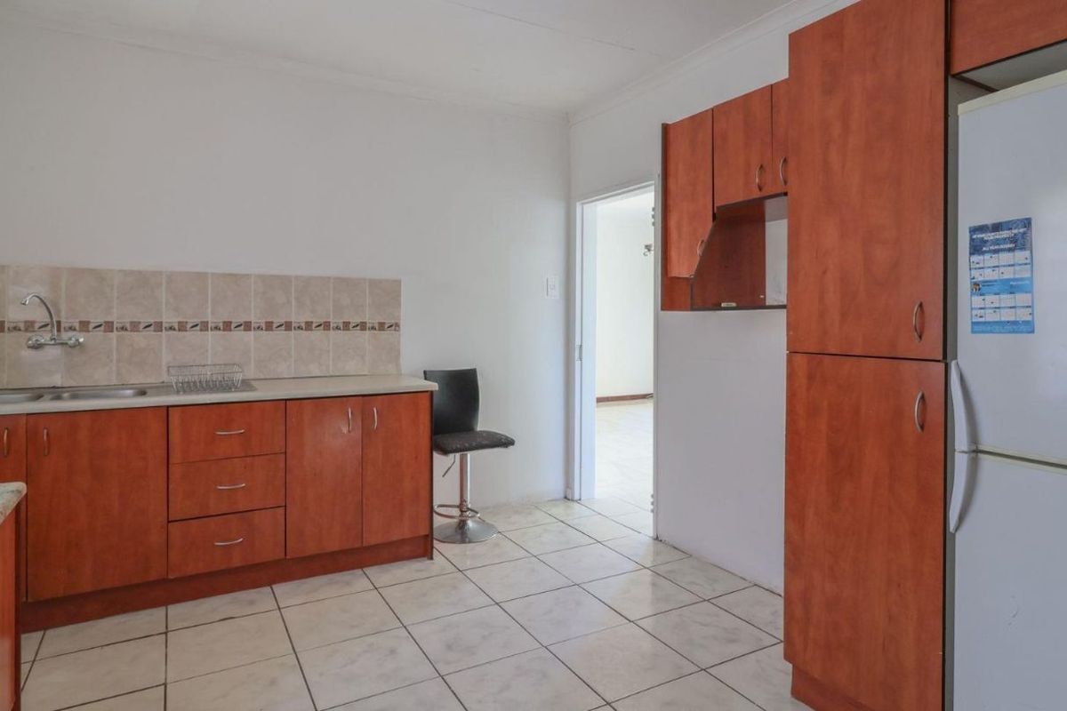 House For Sale in Reefhaven - Photo 4