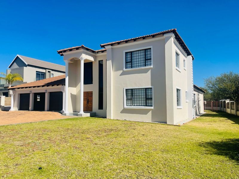 House For Sale in Celtic Lodge Eco Estate - Photo 2