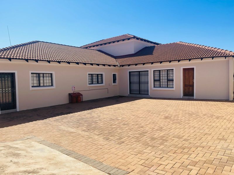 House For Sale in Celtic Lodge Eco Estate - Photo 4