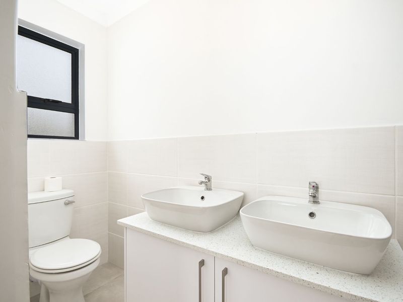 House For Sale in Grabouw Central - Photo 8