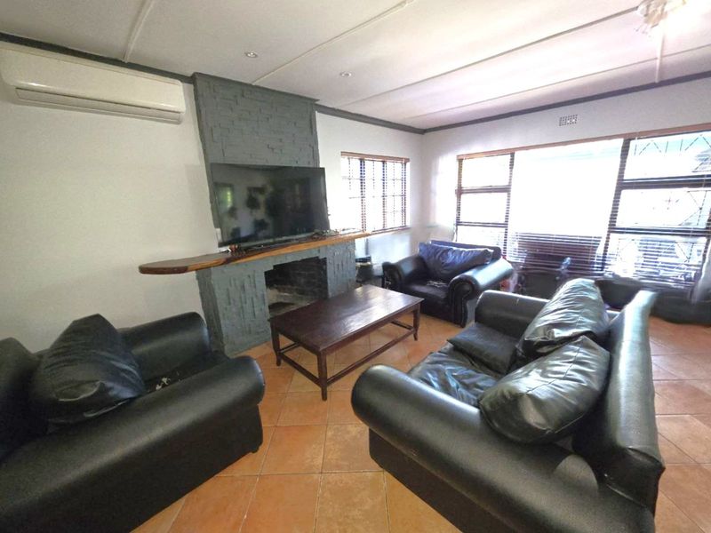 House For Sale in George South - Photo 6