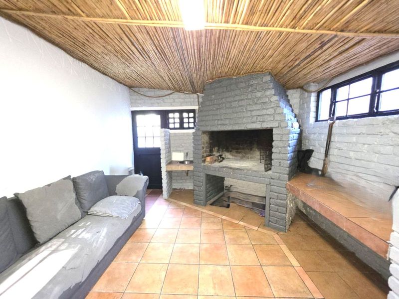 House For Sale in George South - Photo 9