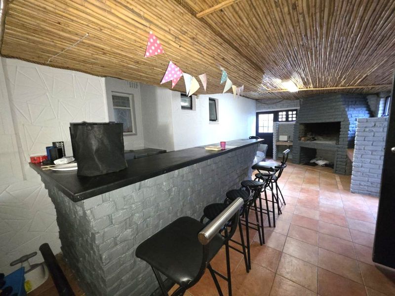 House For Sale in George South - Photo 10