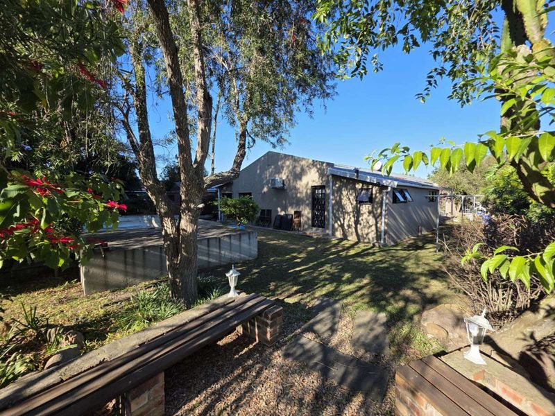 House For Sale in George South - Photo 2