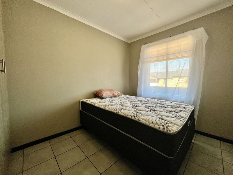 Apartment For Sale in Heuweloord - Photo 5