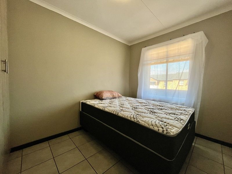 Apartment For Sale in Heuweloord - Photo 4