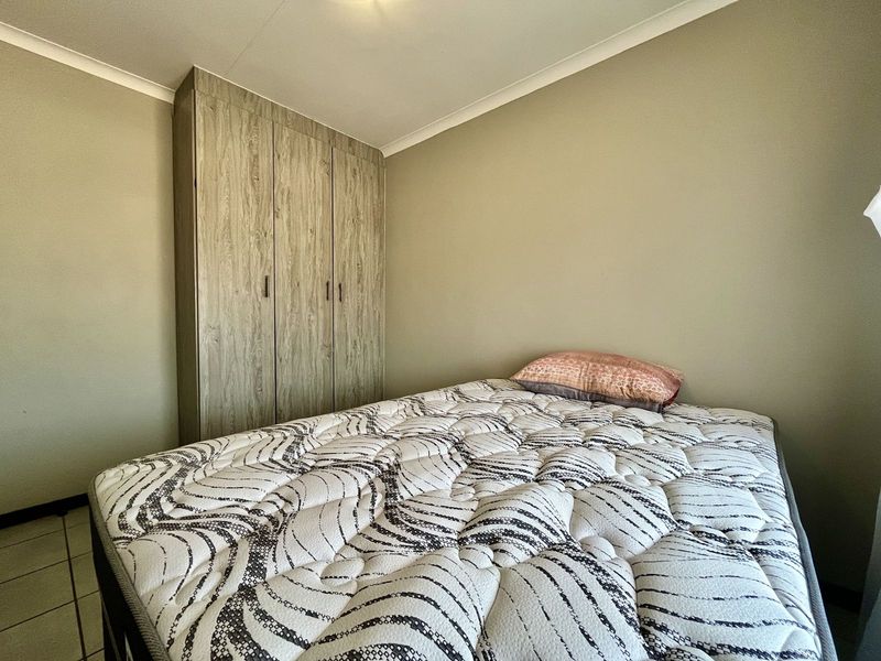 Apartment For Sale in Heuweloord - Photo 3