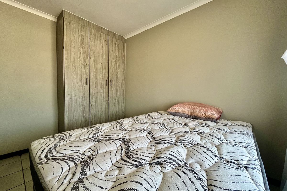 Apartment For Sale in Heuweloord - Photo 3