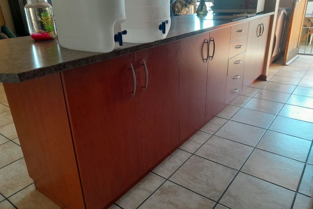 Townhouse For Sale in Kuruman Central - Photo 5
