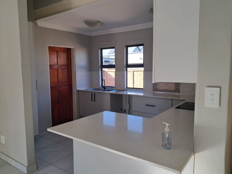 House For Sale in Montana - Photo 6