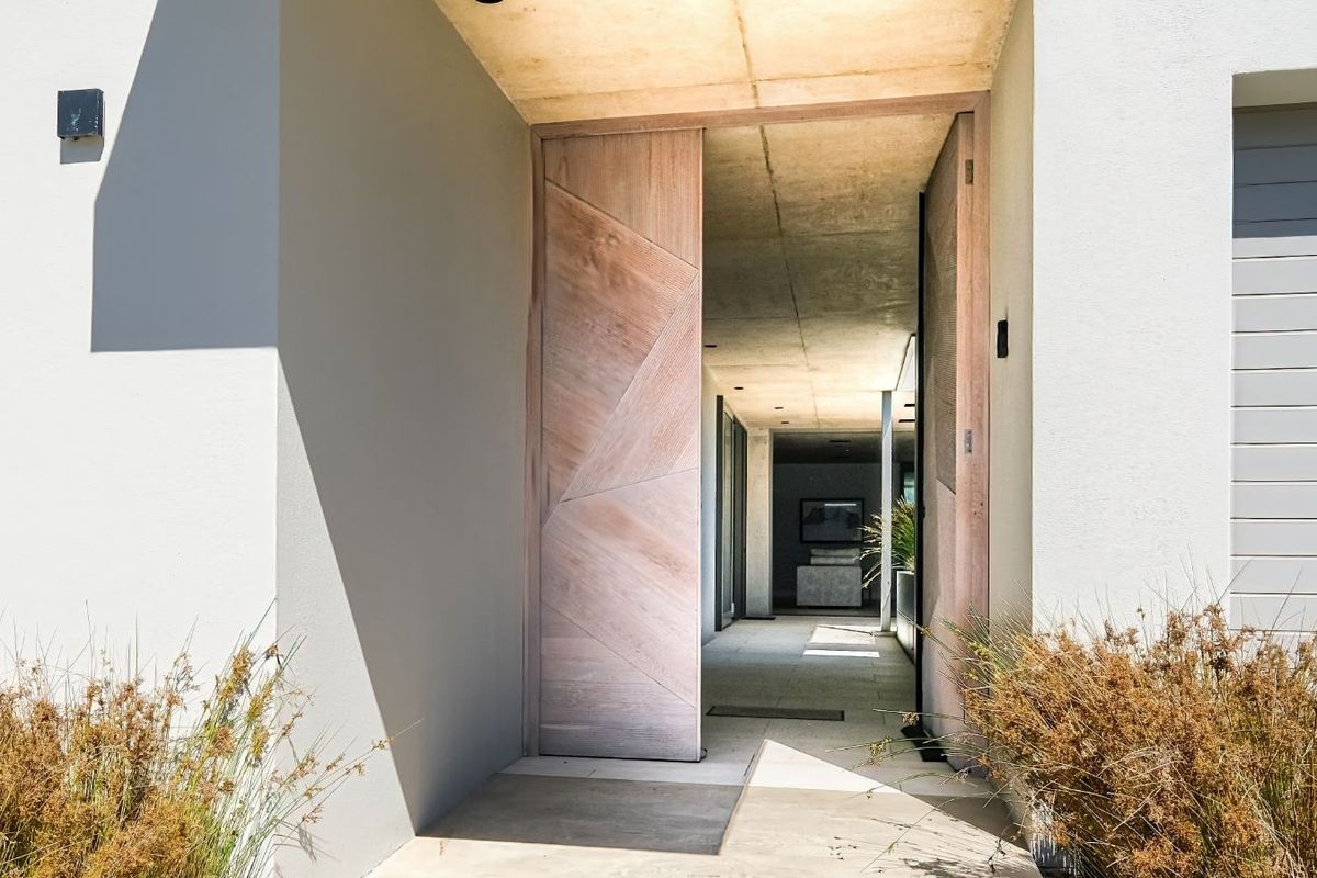 House For Sale in Oubaai - Photo 2