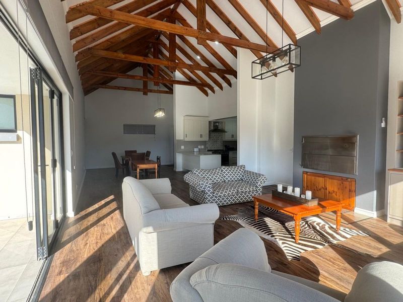 House For Sale in Outeniquasbosch - Photo 5