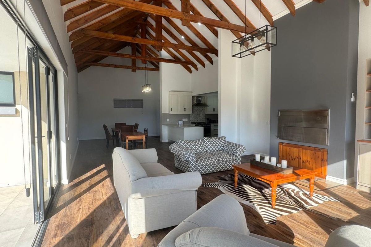 House For Sale in Outeniquasbosch - Photo 5