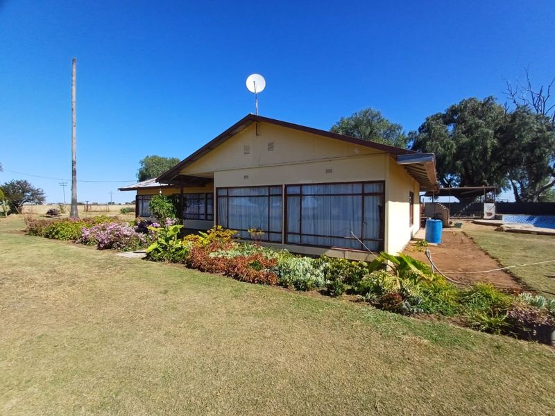 Farm For Sale in Geysdorp - Photo 3