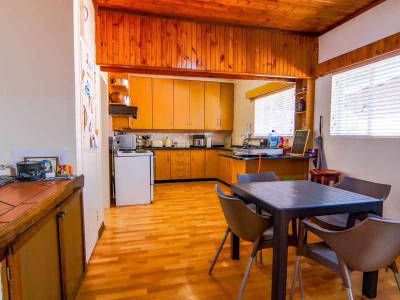 House For Sale in Wierda Park - Photo 6